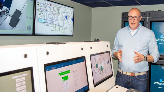 Thomas Lundberg är simulatorchef vid Aboa Mare.